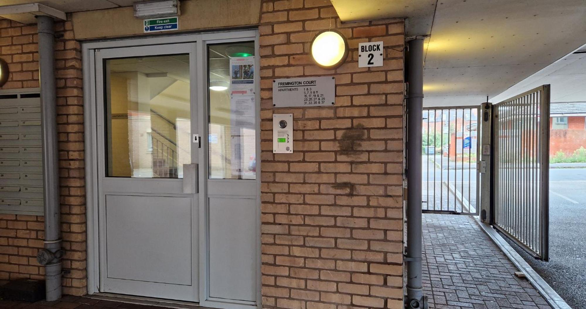 Business & Leisure City Centre 2 Bed En-Suite Apartment With Free Parking And Netflix Coventry Kültér fotó