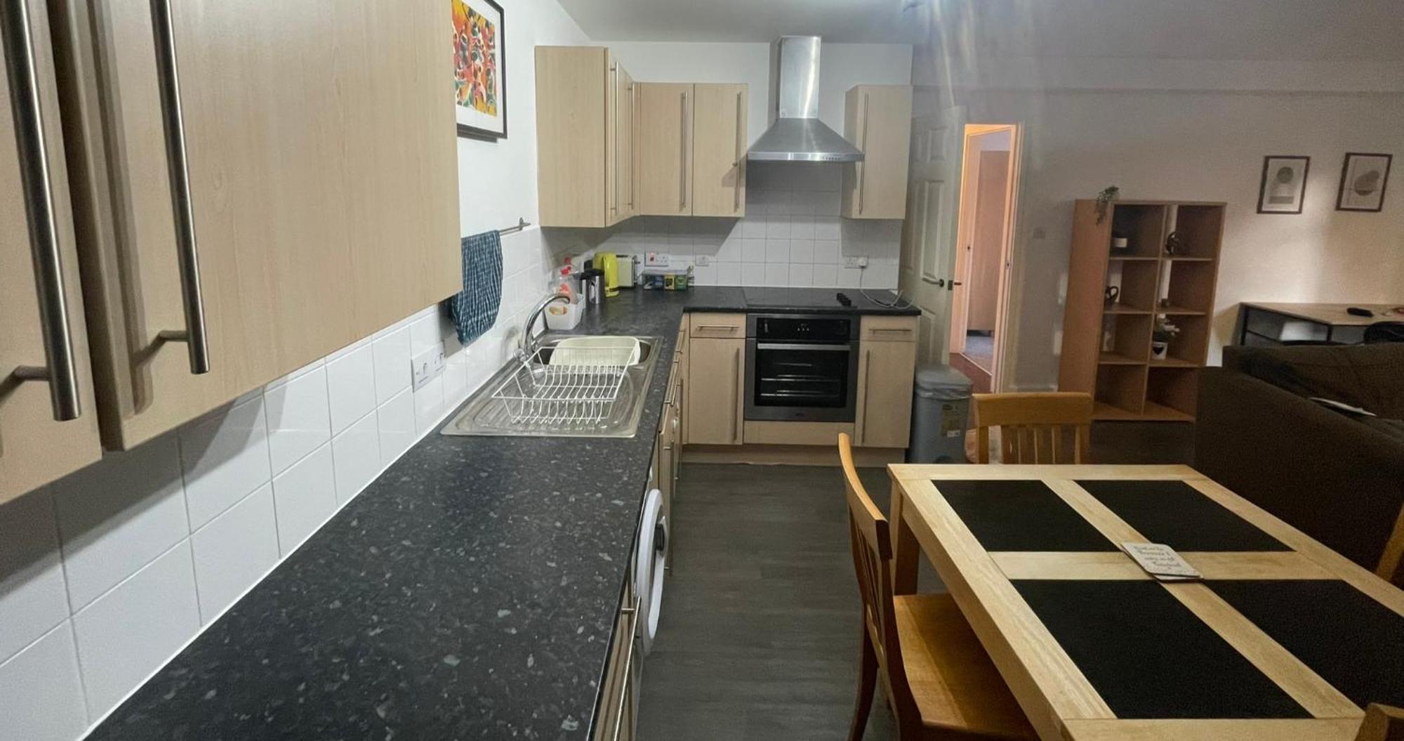 Business & Leisure City Centre 2 Bed En-Suite Apartment With Free Parking And Netflix Coventry Kültér fotó